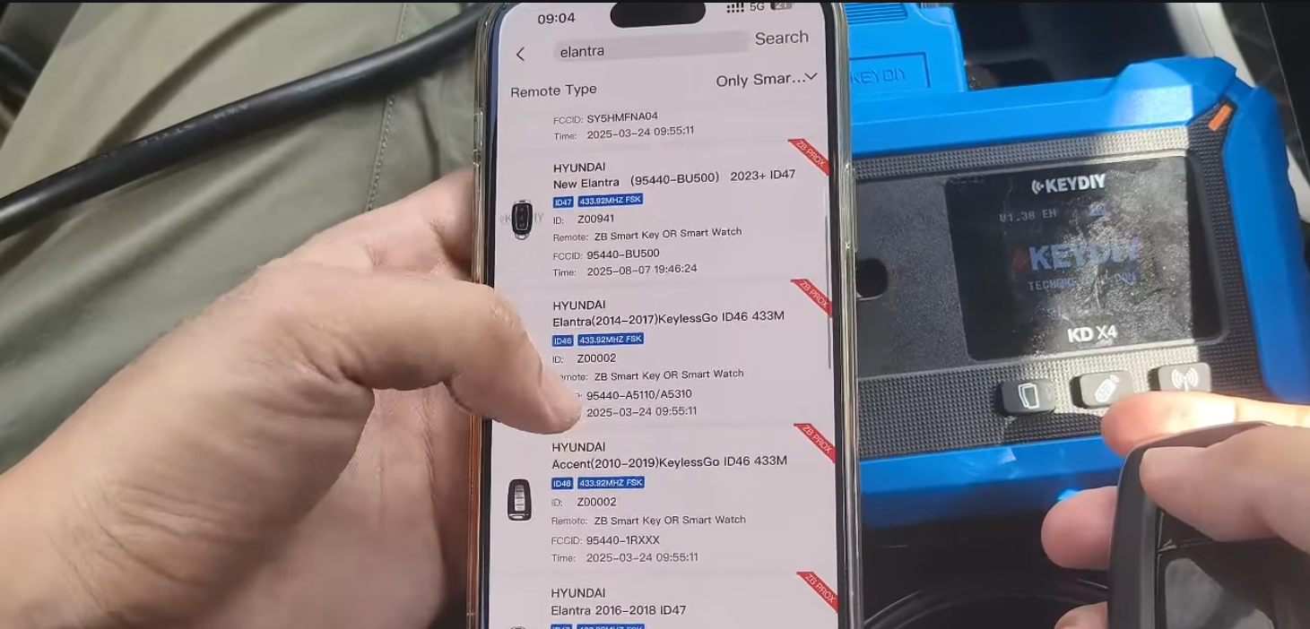 Select Hyundai → Elantra (2021+) Smart Key profile for correct protocol loading