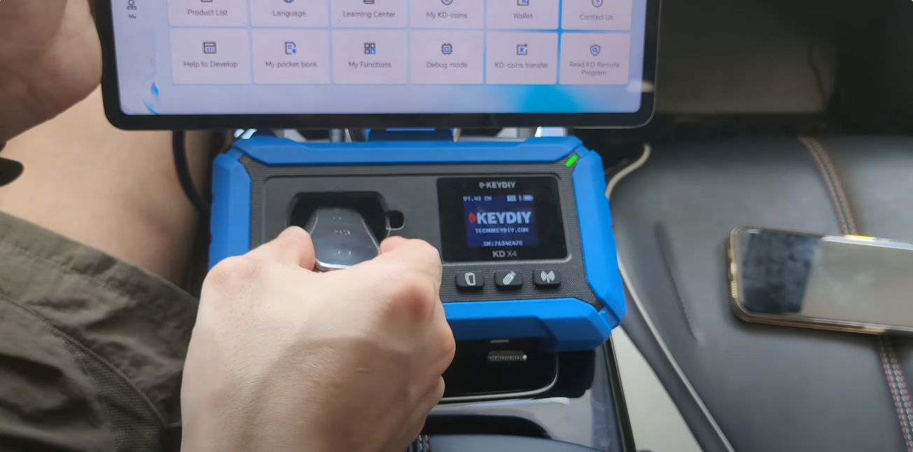 How to Add a Key to 2022 BYD Qin Using KEYDIY KD X4 4