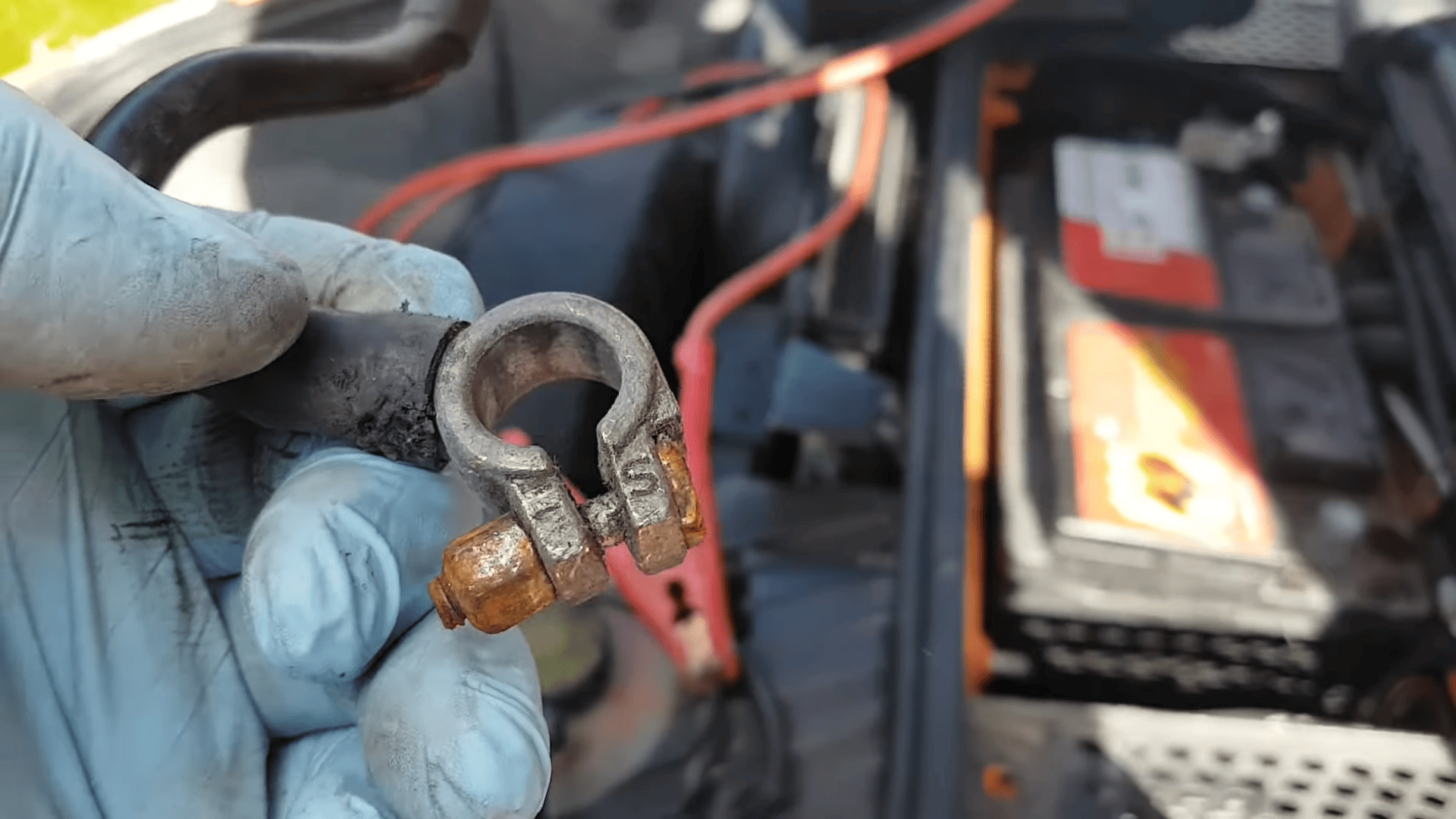 How Autel MaxiSys MS908S Pro II Identified an Immobilizer Communication Fault on a Porsche 911 4