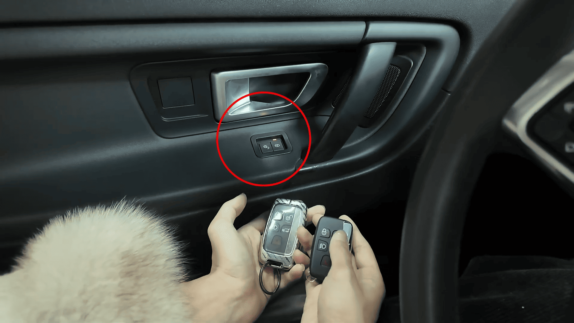 LONSDOR K518 Pro Program a 2018 Land Rover Smart Key via OBD 9 LONSDOR K518 Pro Program a 2018 Land Rover Smart Key via OBD 9