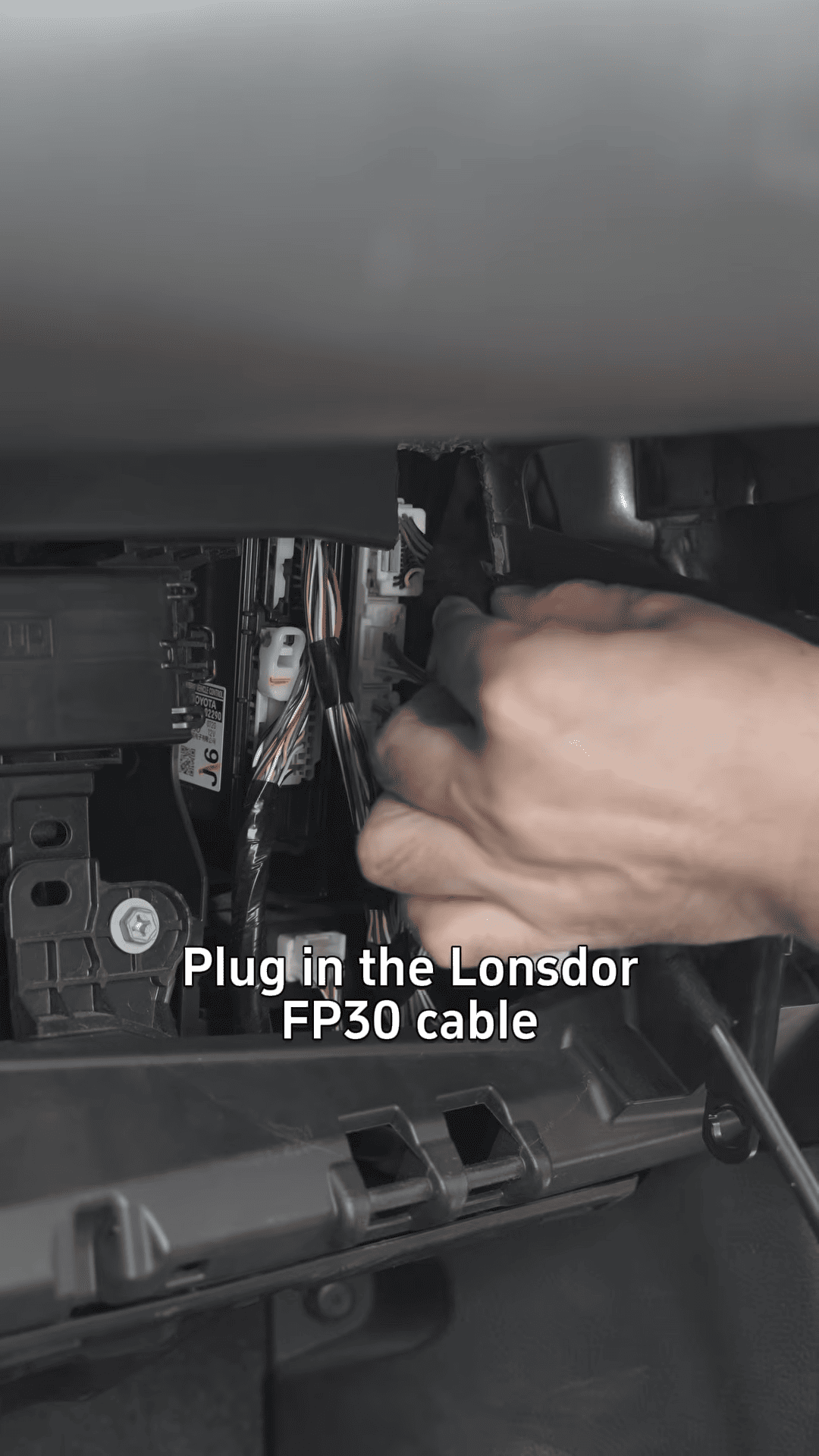 How to Program a Smart Key for 2024 Toyota Corolla with Lonsdor K518 Pro 2