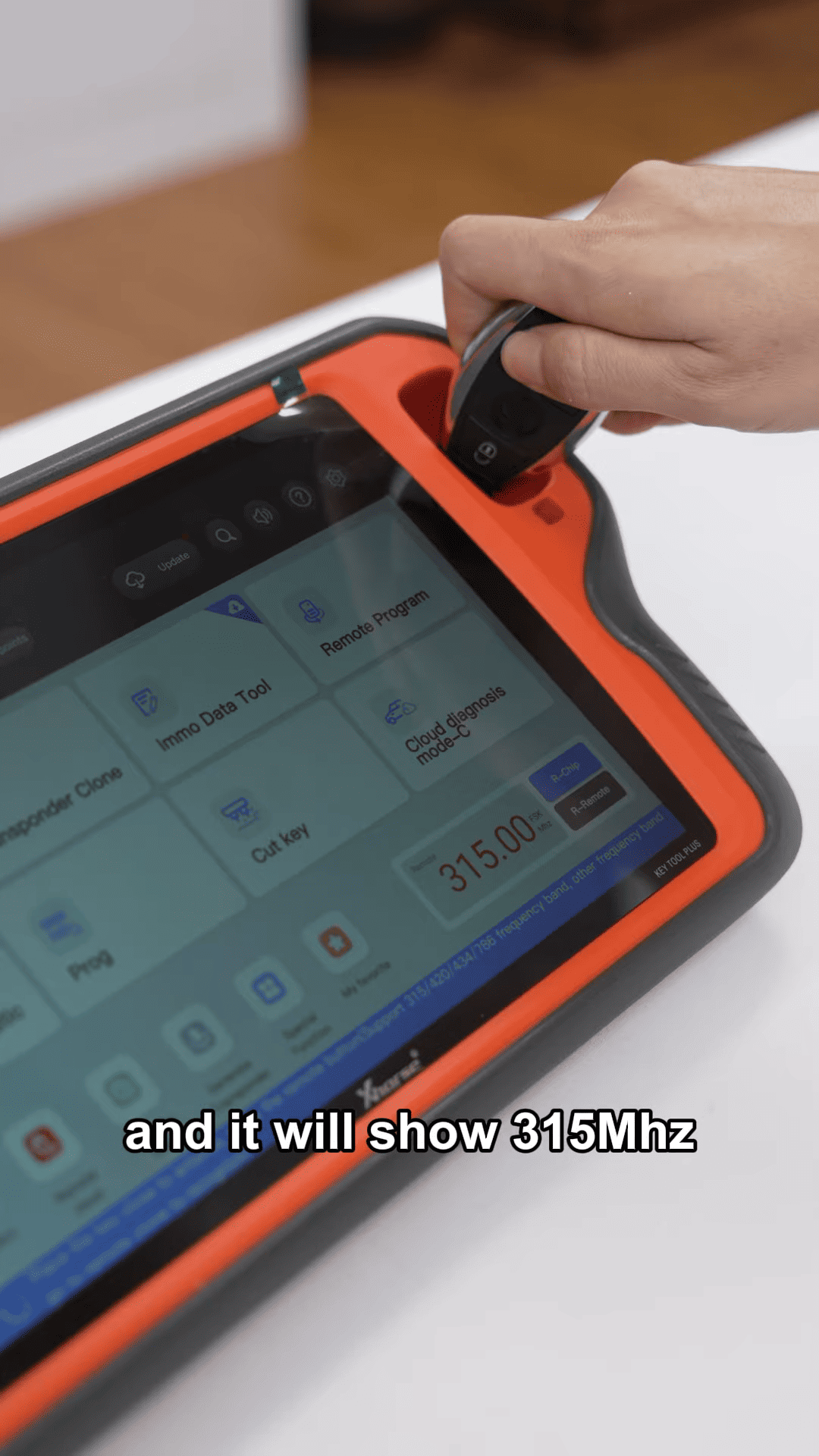2 Ways to change Mercedes key frequency Using VVDI KEY TOOL PLUS 1