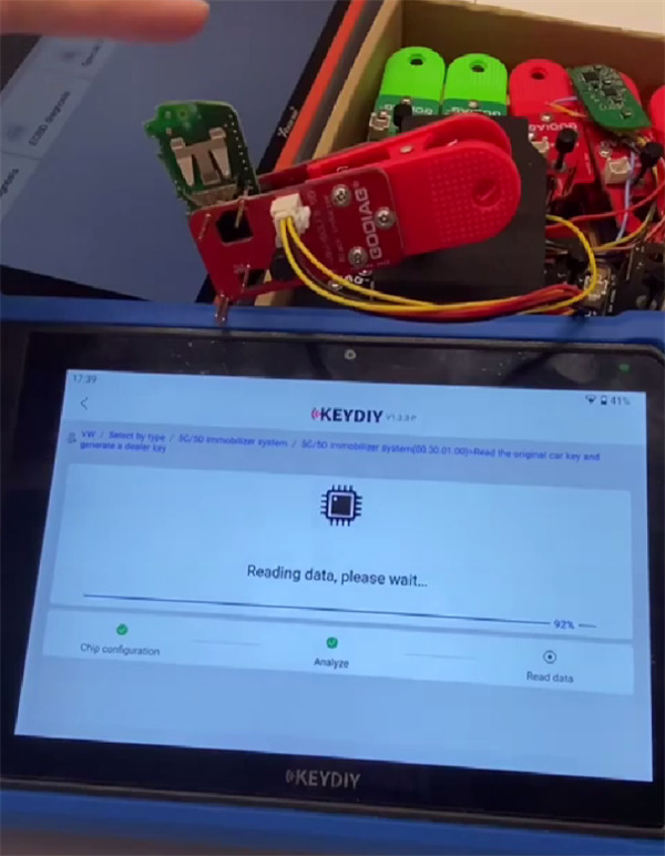keydiy kd x6 and godiag adapter read vw 5c key data 8